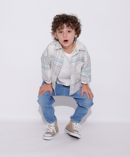 BRANSHES（ブランシェス）の「【ガーデナーテーパード】デニムパンツ（デニムパンツ・キッズ・ブルー/ネイビー・100/140/150/90/120/130/110）」の22枚目の写真