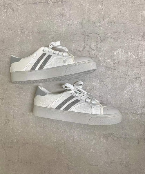 MANGROVE（マングローブ）の「ラインキャンバススニーカー（スニーカー・レディース・ネイビー/グレー・SMALL/MEDIUM/LARGE）」の18枚目の写真