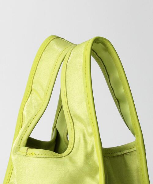BEAUTY&YOUTH UNITED ARROWS（ビューティーアンドユースユナイテッドアローズ）の「BY グロスサテン ショッパー トートバッグ（トートバッグ・レディース・ライム・FREE）」の4枚目の写真
