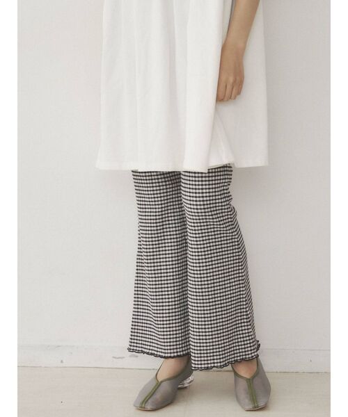 merry jenny（メリージェニー）の「ギャザーギンガムフレアパンツ（その他パンツ・レディース・ブラック/ベージュ/グリーン・FREE）」の17枚目の写真