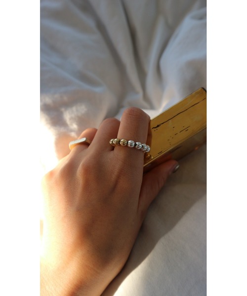 TRUNC（トランクエイティーエイト）の「S&G Ball Chain Ring（リング・レディース・シルバー×ゴールド・FREE）」の5枚目の写真