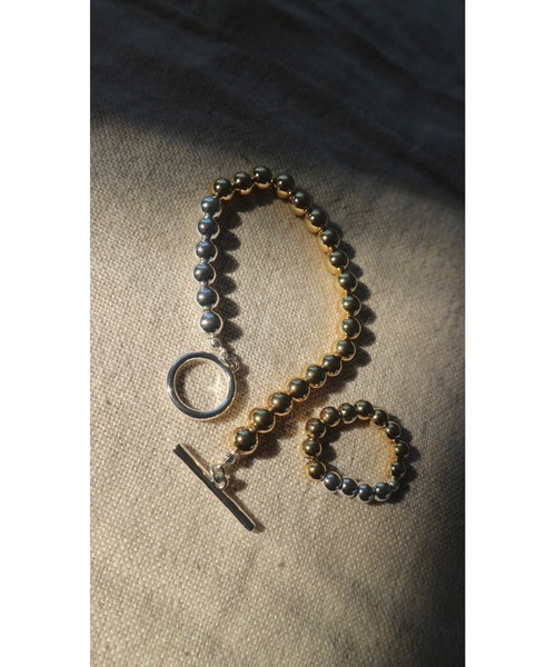 TRUNC（トランクエイティーエイト）の「S&G Ball Chain Ring（リング・レディース・シルバー×ゴールド・FREE）」の4枚目の写真