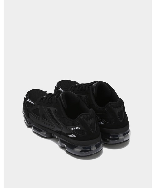 23.65(イーシプサムチョンユクオ)の「【23.65/イーシプサムチョンユクオ】HIKA AIR SNEAKER/エアークッションスニーカー(スニーカー・レディース・ブラック/ホワイト・26.0cm/24.0cm/23.0cm/27.0cm/25.0cm)」の11枚目の写真