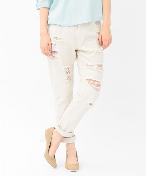 Another Edition（アナザーエディション）の「ダメージデニムパンツ/AEBC DAMAGE DNM◆（デニムパンツ・レディース・オフホワイト/ライトブルー・SMALL/MEDIUM）」の2枚目の写真