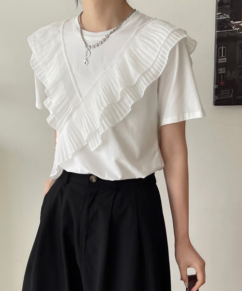 emi+（エミプラス）の「フロントクロスフリルカットソー（Tシャツ/カットソー・レディース・ホワイト/ブラック・S/M/L）」の12枚目の写真