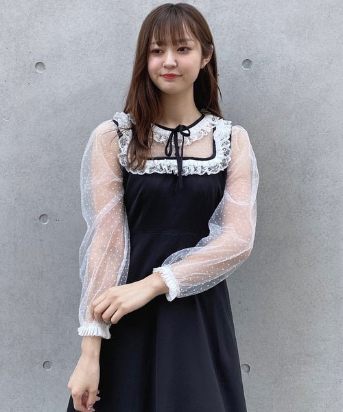 Crea titty&Co. PETIT(クレアティティーアンドコープチ)の「【Crea titty&Co.PETIT】デコルテフリルシアードットワンピース(ワンピース・レディース・ブラック・SMALL/MEDIUM)」の2枚目の写真