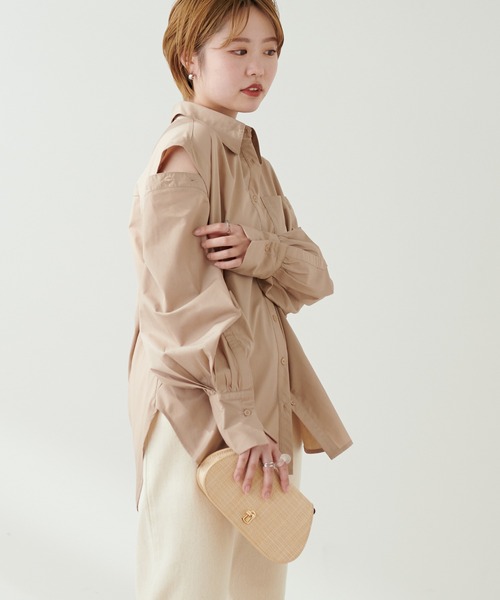 natural couture(ナチュラルクチュール)の「今年らしさの詰まった 肩あきボリュームスリーブシャツ(シャツ/ブラウス・レディース・ライトベージュ/ベージュ/ミント/その他1/その他2・FREE)」の8枚目の写真
