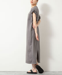 フリルワンピース