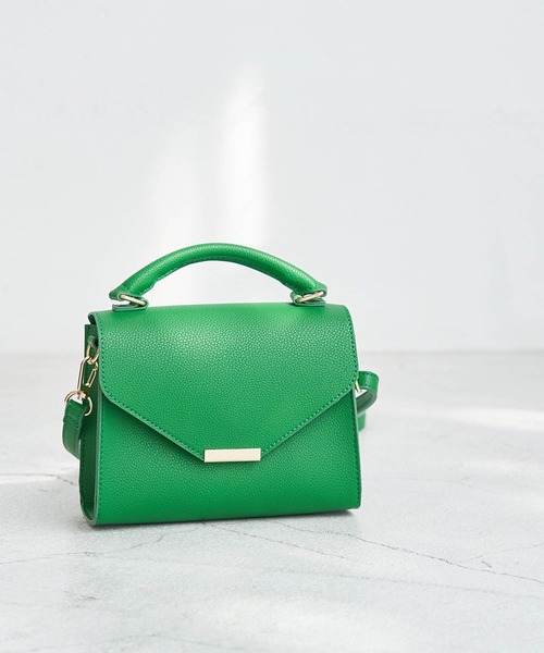 ROPE' PICNIC（ロペピクニック）の「【WEB限定カラー:グリーン】軽量スクエアメタルフラップミニショルダーバッグ（ショルダーバッグ・レディース・ブラック/ベージュ/グリーン/パープル・FREE）」の4枚目の写真