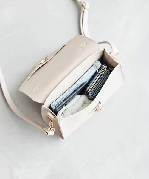 ROPE' PICNIC（ロペピクニック）の「【WEB限定カラー:グリーン】軽量スクエアメタルフラップミニショルダーバッグ（ショルダーバッグ・レディース・ブラック/ベージュ/グリーン/パープル・FREE）」の20枚目の写真