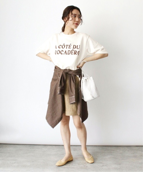 IENA(イエナ)の「LIEN カラーデニムシャツ(その他アウター・レディース・ブラウン/ネイビー・FREE)」の8枚目の写真