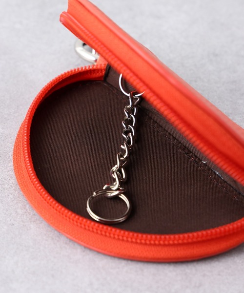 DISCOAT(ディスコート)の「マルチSETミニショルダーバッグ(ショルダーバッグ・レディース・ブラック/ベージュ/ブラウン/シルバー/グリーン/アイボリー/ダークブラウン/ベージュ×ブラック/モカ/ライトグレー・FREE)」の12枚目の写真