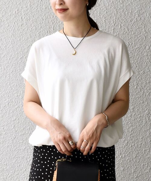 SHIPS(シップス)の「汗染み防止フレンチスリーブプルオーバー◆(Tシャツ/カットソー・レディース・ホワイト/ブラック/ダークグレー/グリーン・ONE SIZE)」の7枚目の写真