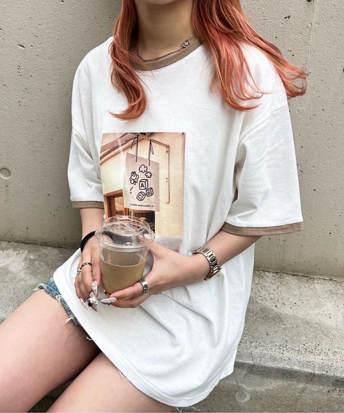PairPair(ペアペア)の「フォトTEE(ユニセックス)(Tシャツ/カットソー・レディース・オフホワイト/モカ・MEDIUM/LARGE)」の1枚目の写真