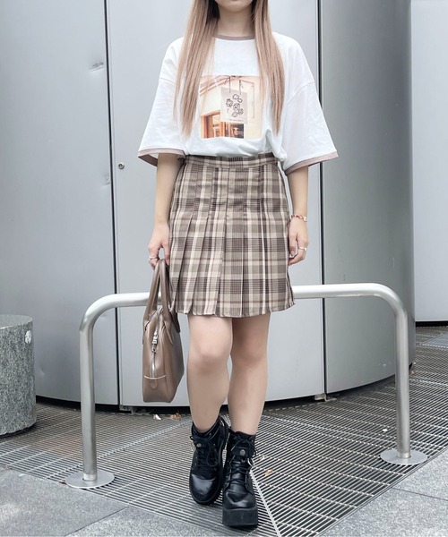 PairPair(ペアペア)の「フォトTEE(ユニセックス)(Tシャツ/カットソー・レディース・オフホワイト/モカ・MEDIUM/LARGE)」の3枚目の写真