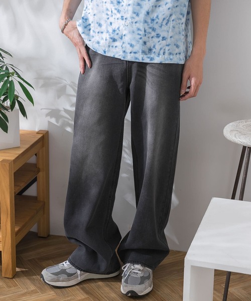 HEYUMM(ヘユム)の「ビンテージライクワイドデニムパンツ(デニムパンツ・メンズ・ブラック/ライトインディゴブルー・SMALL/MEDIUM)」の14枚目の写真