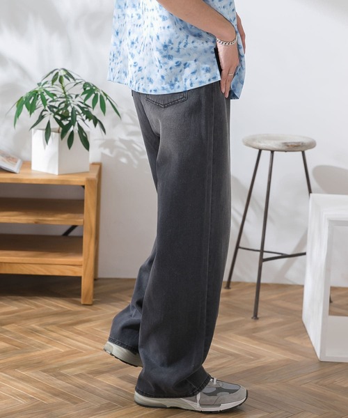 HEYUMM(ヘユム)の「ビンテージライクワイドデニムパンツ(デニムパンツ・メンズ・ブラック/ライトインディゴブルー・SMALL/MEDIUM)」の16枚目の写真