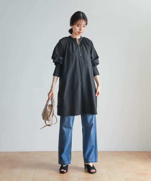 URBAN RESEARCH DOORS(アーバンリサーチドアーズ)の「2WAYギャザーチュニック(チュニック・レディース・ピンク/チャコールグレー・MEDIUM)」の13枚目の写真