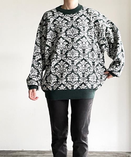 COMMON WARE(コモンウェアー)の「COMMONWARE:DAMASK JACQUARD KNIT C/N L/S/ダマスクジャガードクルーネックニット(ニット/セーター・レディース・グリーン/ブラック/ベージュ・L/XL/M)」の3枚目の写真