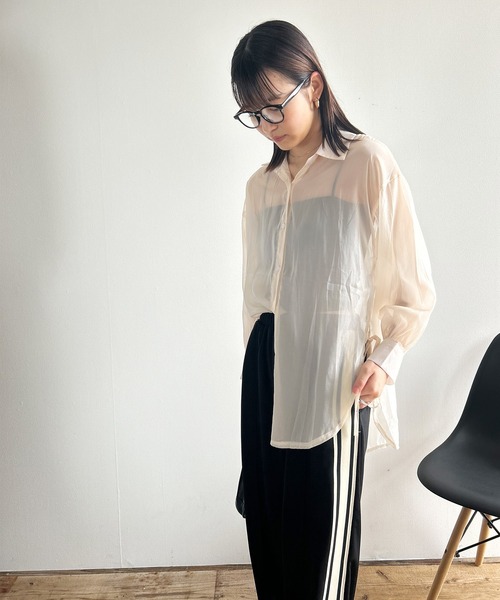 Kotoe(コトエ)の「ビッグシルエット レディース シースルーシャツ スリットリボン(シャツ/ブラウス・レディース・グレー/グリーン/ホワイト/オフホワイト・FREE)」の11枚目の写真