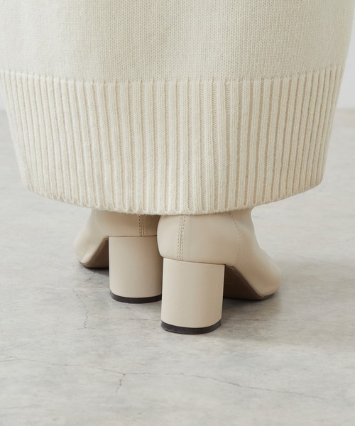 menue（メヌエ）の「アーモンドトゥ ショートブーツ（ブーツ・レディース・ブラック/ダークブラウン/アイボリー/ベージュ系その他・LL/3L/S/M/L/XS）」の22枚目の写真