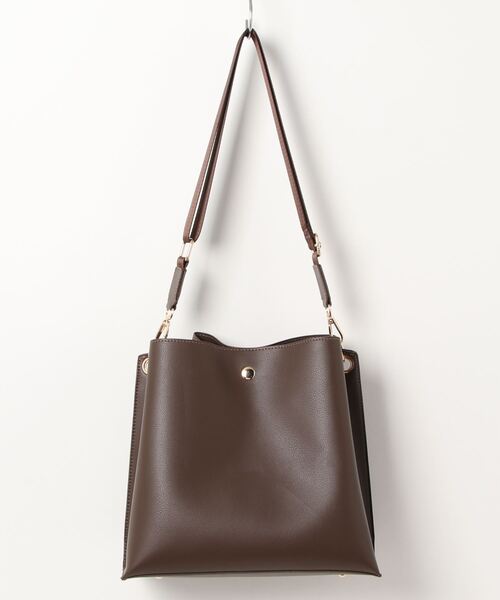 ALTROSE(アルトローズ)の「2WAYSDコバルト(ショルダーバッグ・レディース・ベージュ/ブラック/ブラウン/グレー・FREE)」の5枚目の写真