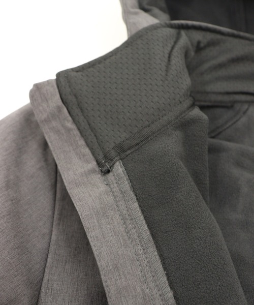 GIORDANO（ジョルダーノ）の「[ GIORDANO ]ソフトシェルマウンテンパーカー | 撥水/ストレッチ/防風/裏地フリース (ユニセックス)（マウンテンパーカー・レディース・ダークグレー/ブラック/グレー・MEDIUM/LARGE/X-LARGE/XX-LARGE）」の13枚目の写真