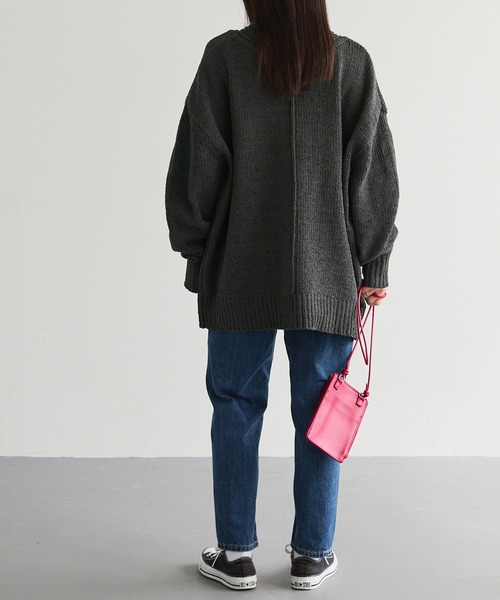 Chaco closet(チャコ クローゼット)の「コードモール深Vネックプルオーバーニット(ニット/セーター・レディース・アイボリー/ライトブルー/チャコール/グリーン/レッド・FREE)」の8枚目の写真