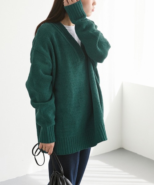 Chaco closet(チャコ クローゼット)の「コードモール深Vネックプルオーバーニット(ニット/セーター・レディース・アイボリー/ライトブルー/チャコール/グリーン/レッド・FREE)」の14枚目の写真