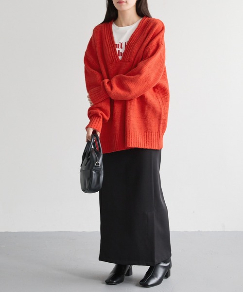 Chaco closet(チャコ クローゼット)の「コードモール深Vネックプルオーバーニット(ニット/セーター・レディース・アイボリー/ライトブルー/チャコール/グリーン/レッド・FREE)」の20枚目の写真