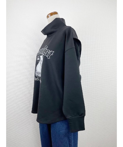 WORLD WIDE LOVE!（ワールドワイドラブ）の「キャットハイネックプル（Tシャツ/カットソー・レディース・ブラック/グレイッシュベージュ・1）」の3枚目の写真
