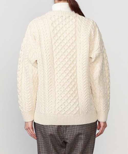 INVERALLAN(インバーアラン)の「INVERALLAN | アランランバーカーディガン WOMEN(カーディガン/ボレロ・レディース・ネイビー/ホワイト・SMALL)」の10枚目の写真