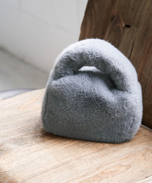 リサイクルフェイクファーフラッフィーショルダーバッグ