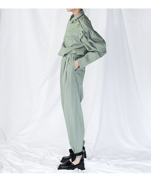 ENFOLD（エンフォルド）の「SOMELOSロンスト VICTORIAN ALLINONE（つなぎ/オールインワン・レディース・ライトカーキ・38）」の7枚目の写真