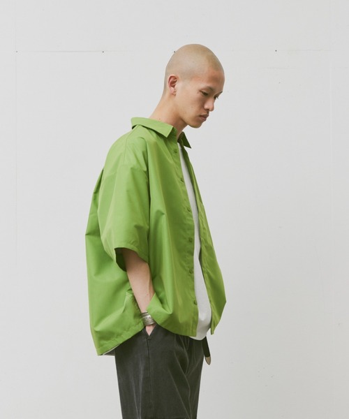 fuv.(ファブ)の「fuv - plain loose shirt 無地ルーズシャツ(シャツ/ブラウス・メンズ・ブラック/ブルー/ホワイト/グリーン・MEDIUM/LARGE)」の10枚目の写真