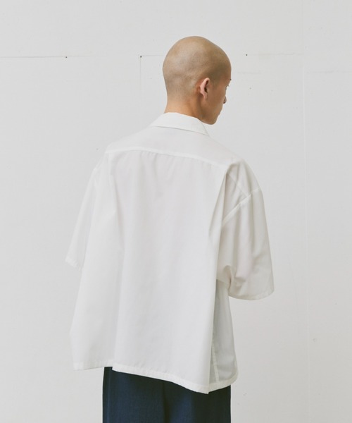 fuv.(ファブ)の「fuv - plain loose shirt 無地ルーズシャツ(シャツ/ブラウス・メンズ・ブラック/ブルー/ホワイト/グリーン・MEDIUM/LARGE)」の8枚目の写真