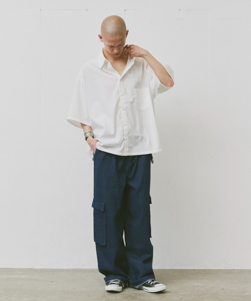 fuv.(ファブ)の「fuv - plain loose shirt 無地ルーズシャツ(シャツ/ブラウス・メンズ・ブラック/ブルー/ホワイト/グリーン・MEDIUM/LARGE)」の18枚目の写真