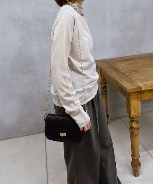 un dix cors(アンディコール)の「NEWチェーンキルティングバッグ(ショルダーバッグ・レディース・ブラック/ベージュ/アイボリー/サックスブルー・FREE)」の20枚目の写真