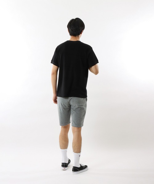 Champion(チャンピオン)の「【Champion/チャンピオン】メンズ ベーシック ショートスリーブTシャツ(Tシャツ/カットソー・メンズ・ネイビー/サンドベージュ/ホワイト/モスグリーン/グレー/ブラック・MEDIUM/LARGE/X-LARGE)」の13枚目の写真