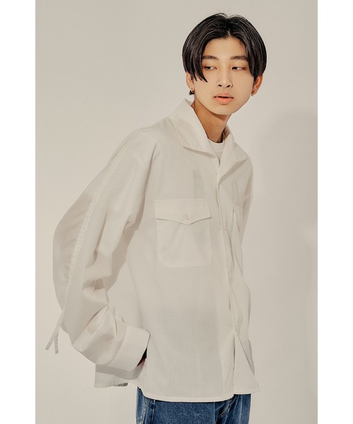 Adoon plain(アドーンプレーン)の「【Oversized shirring shirt】/オーバーサイズシャーリングシャツ(シャツ/ブラウス・メンズ・ブラック/オフホワイト・MEDIUM/LARGE)」の8枚目の写真