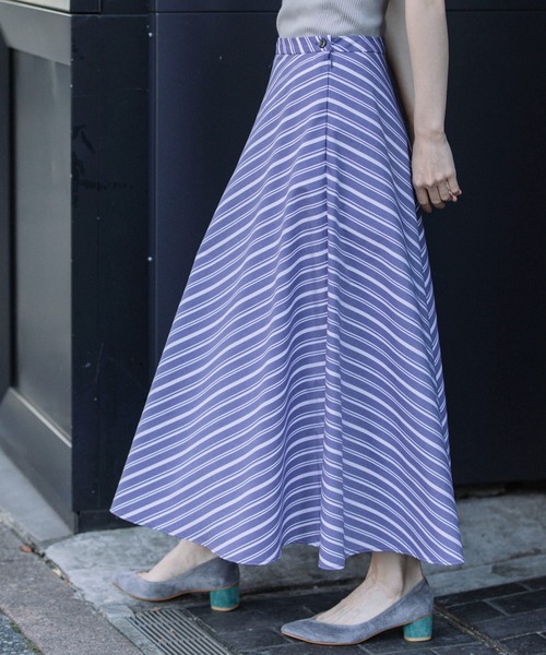 Munich（ミューニック）の「コットンポリエステルタイプライターフレアスカート（スカート・レディース・ネイビー/ブラック/ライトグレー・XS/S）」の8枚目の写真