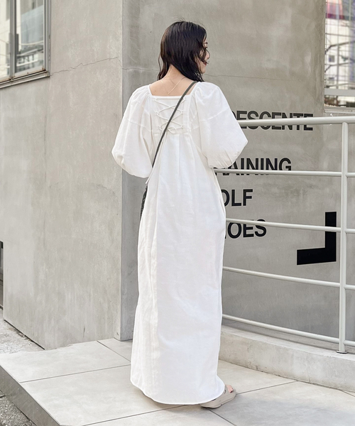 JOINT WORKS(ジョイントワークス)の「Cアムンゼンボリュームスリーブワンピース(ワンピース・レディース・ブルー/ホワイト/ブラック・SMALL/MEDIUM)」の5枚目の写真