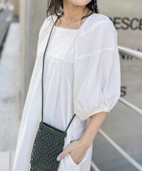 JOINT WORKS(ジョイントワークス)の「Cアムンゼンボリュームスリーブワンピース(ワンピース・レディース・ブルー/ホワイト/ブラック・SMALL/MEDIUM)」の7枚目の写真