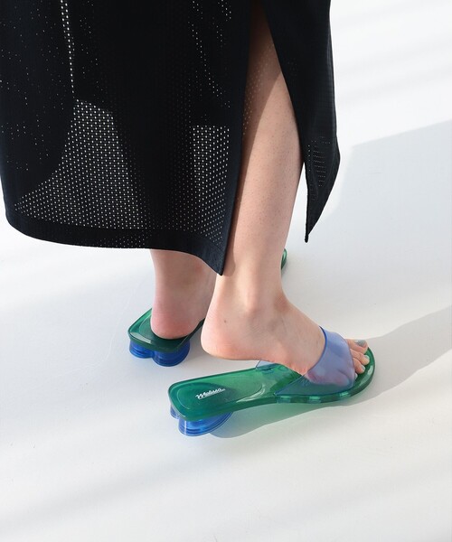 Ray BEAMS(レイビームス)の「melissa / THE REAL JELLY KIM AD(サンダル・レディース・ブルー/ベージュ・37/38/39/36)」の5枚目の写真