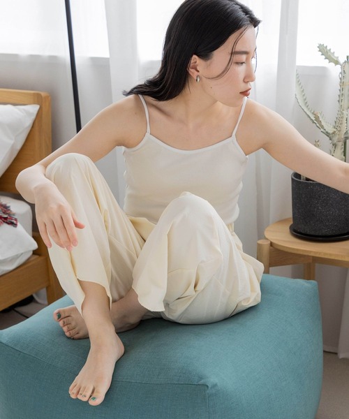 LOWRYS FARM（ローリーズファーム）の「ドロストナイロンワイドパンツ