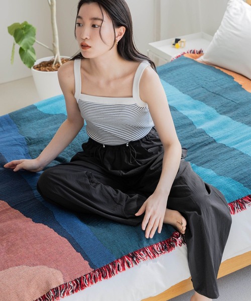 LOWRYS FARM(ローリーズファーム)の「ドロストナイロンワイドパンツ 193236(その他パンツ・レディース・ブラック/パープル/アイボリー・FREE)」の16枚目の写真