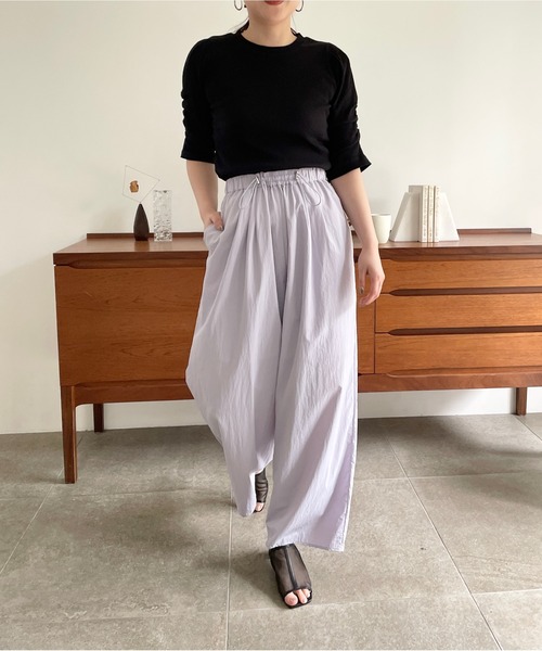 LOWRYS FARM(ローリーズファーム)の「ドロストナイロンワイドパンツ 193236(その他パンツ・レディース・ブラック/パープル/アイボリー・FREE)」の21枚目の写真