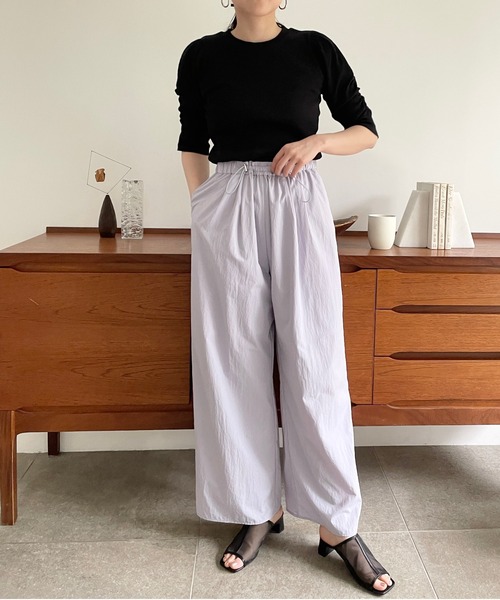 LOWRYS FARM(ローリーズファーム)の「ドロストナイロンワイドパンツ 193236(その他パンツ・レディース・ブラック/パープル/アイボリー・FREE)」の22枚目の写真