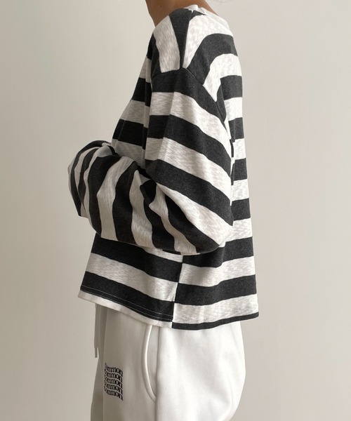 El mar（エルマール）の「El mar(エルマール) ボートネックボーダーロングTシャツ（Tシャツ/カットソー・レディース・チャコールグレー・ONE SIZE）」の3枚目の写真