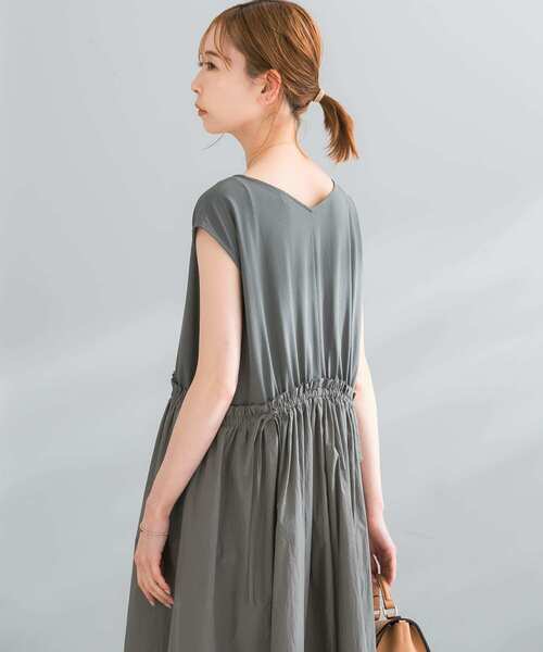 『WEB限定』ドッキングウエストギャザーワンピース